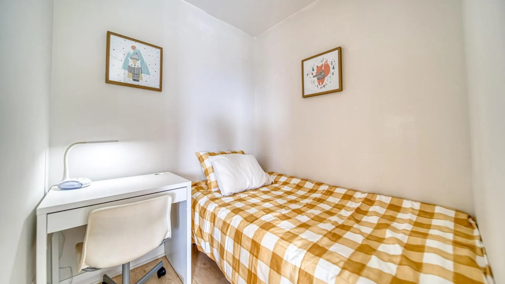 Yorkville Plaza Express Stay Toronto