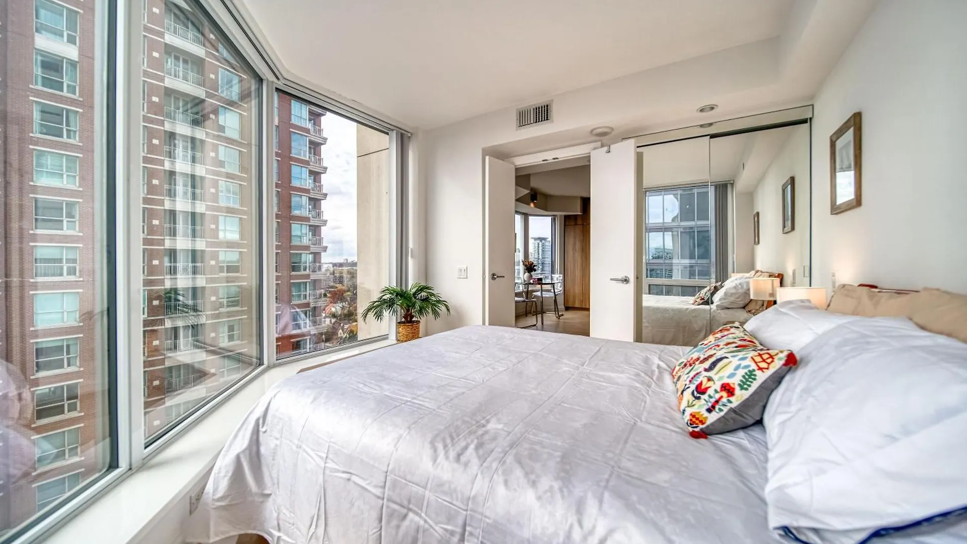 Apartmán Yorkville Plaza Express Stay Toronto Kanada